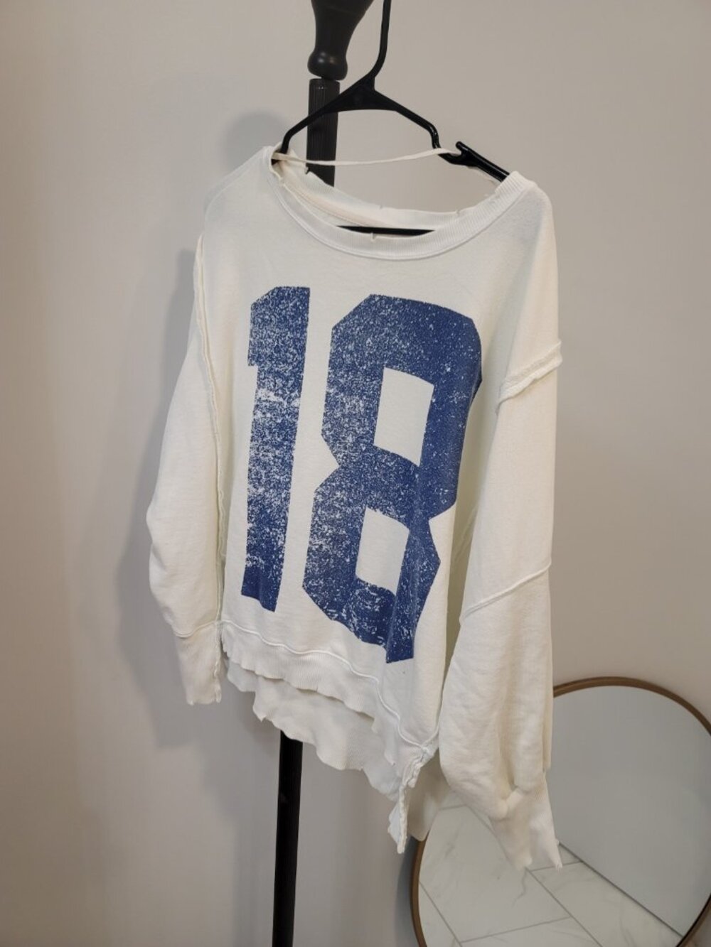 free people we the free graphic 18 camden sweatshirt XSmall ivory combo Xs